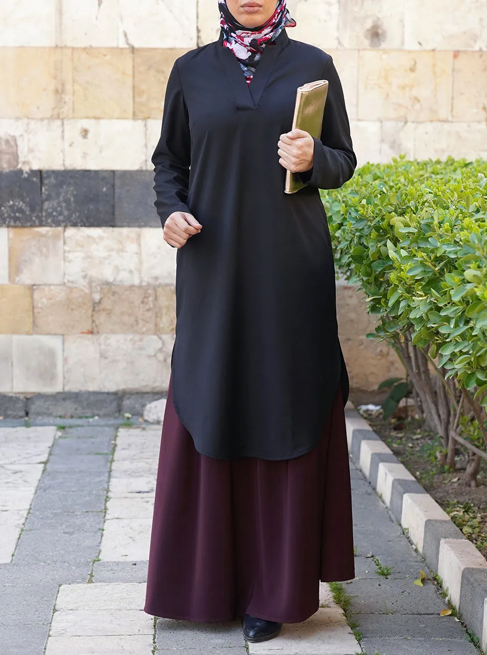 Curved Hem and Side Slits Tunic