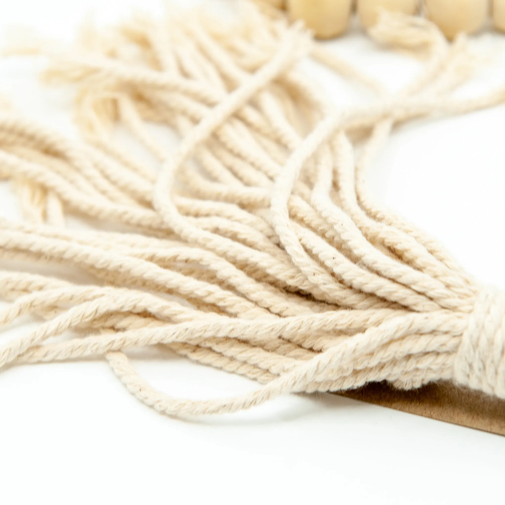 Decorative Beads (20mm)- White Tassel