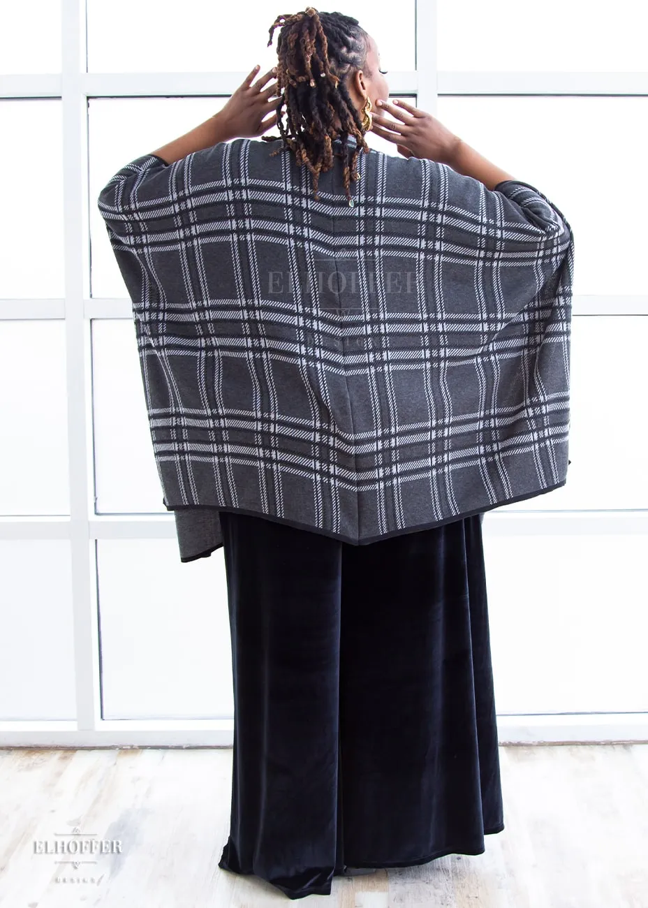 Essential Tartan Poncho - Charcoal