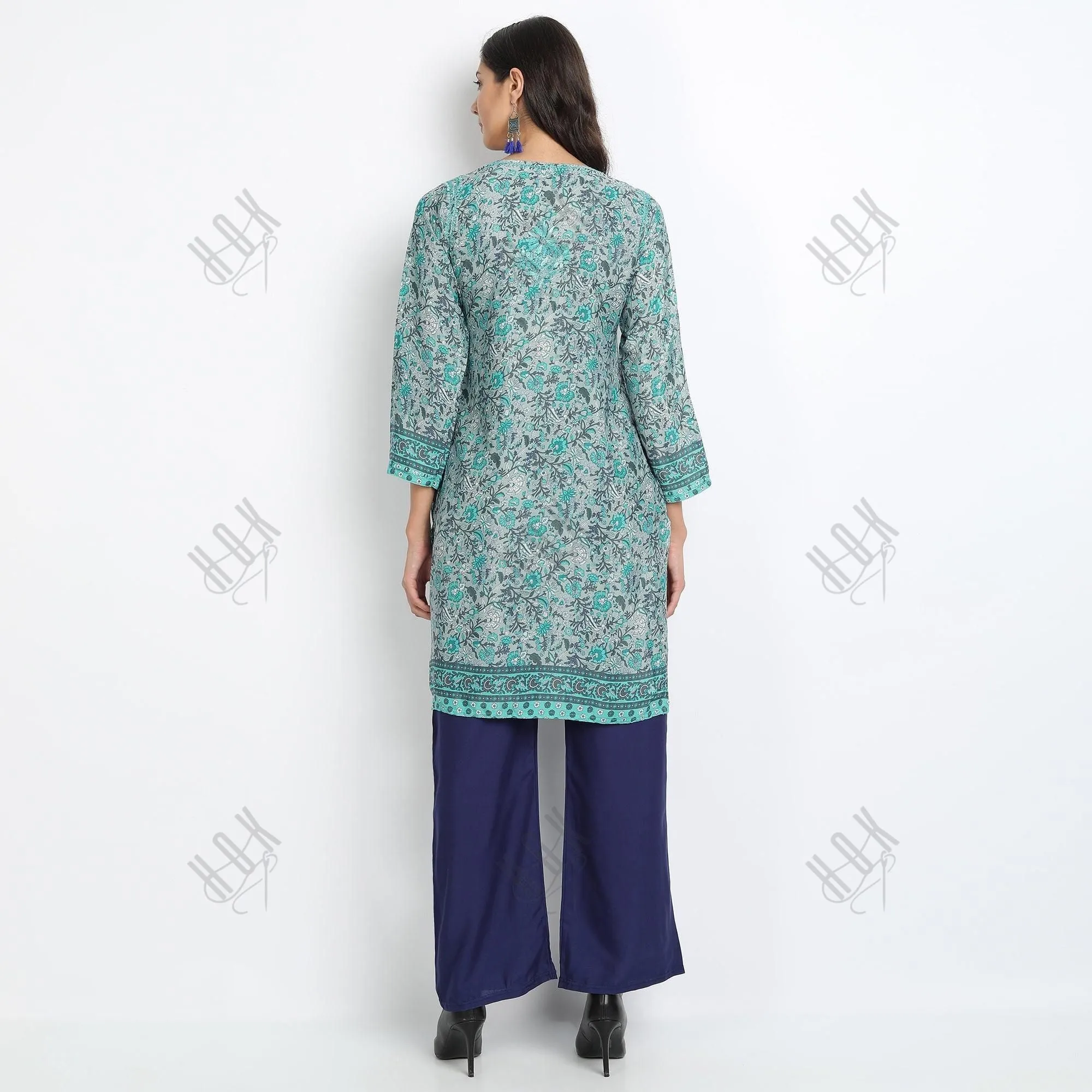 Hand embroidery Chikankari tunic-Multicolor
