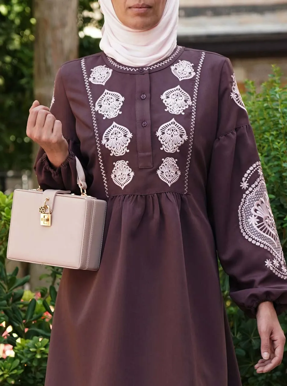 Hasanah Embroidered Tunic