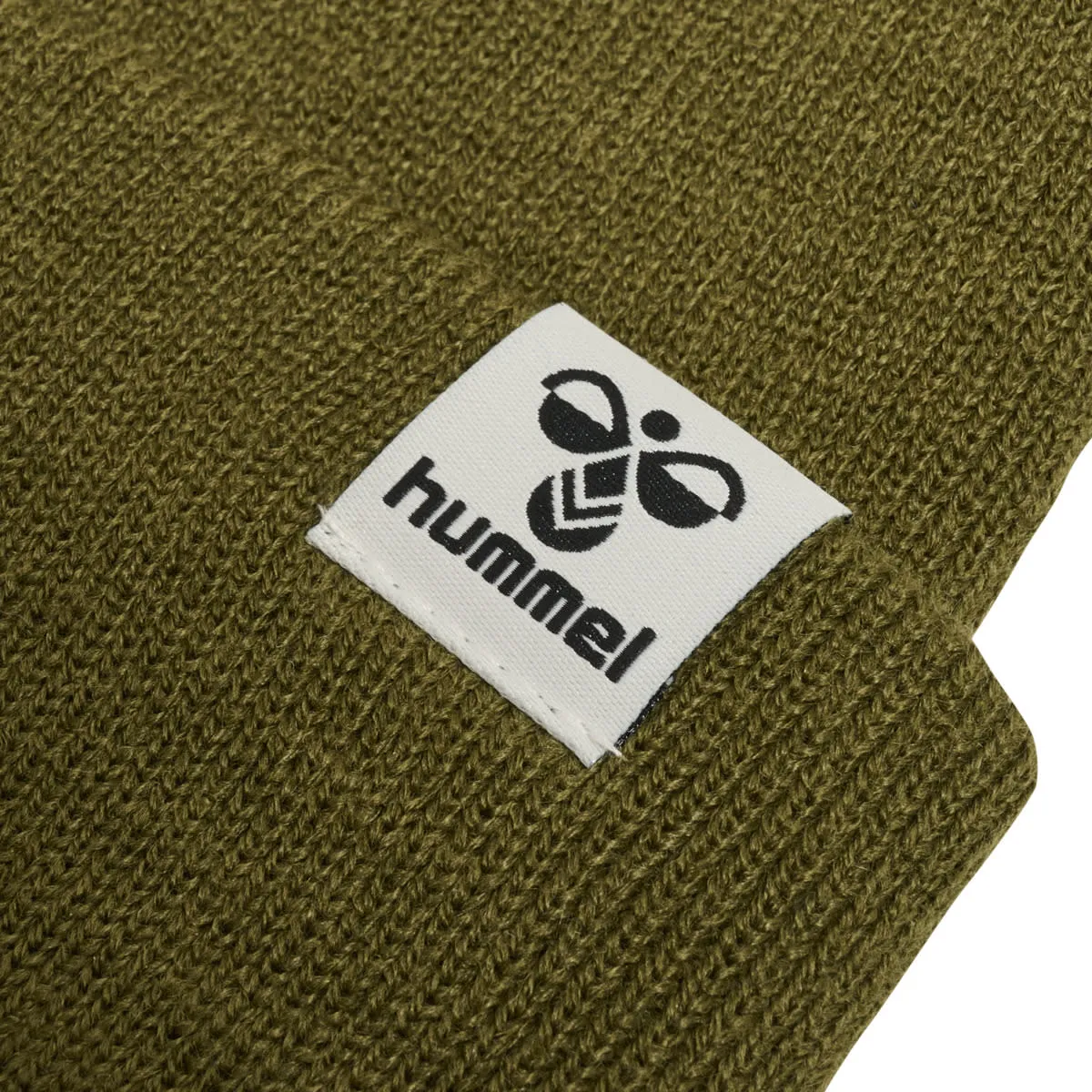 Hummel Kids&#x27; hmlPARK Beanie (2022) Dark Olive | Buy Hummel Kids&#x27; hmlPARK Beanie (2022) Dark Olive here | Outnorth