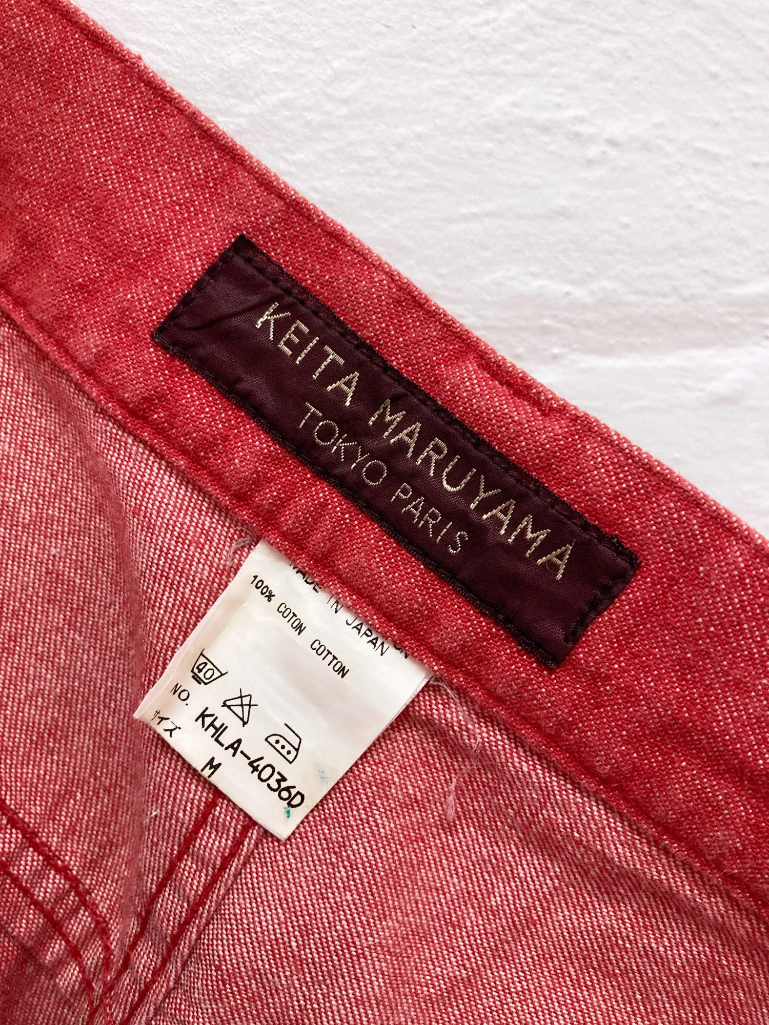Keita Maruyama Homme red cotton denim knee tuck jeans - size M
