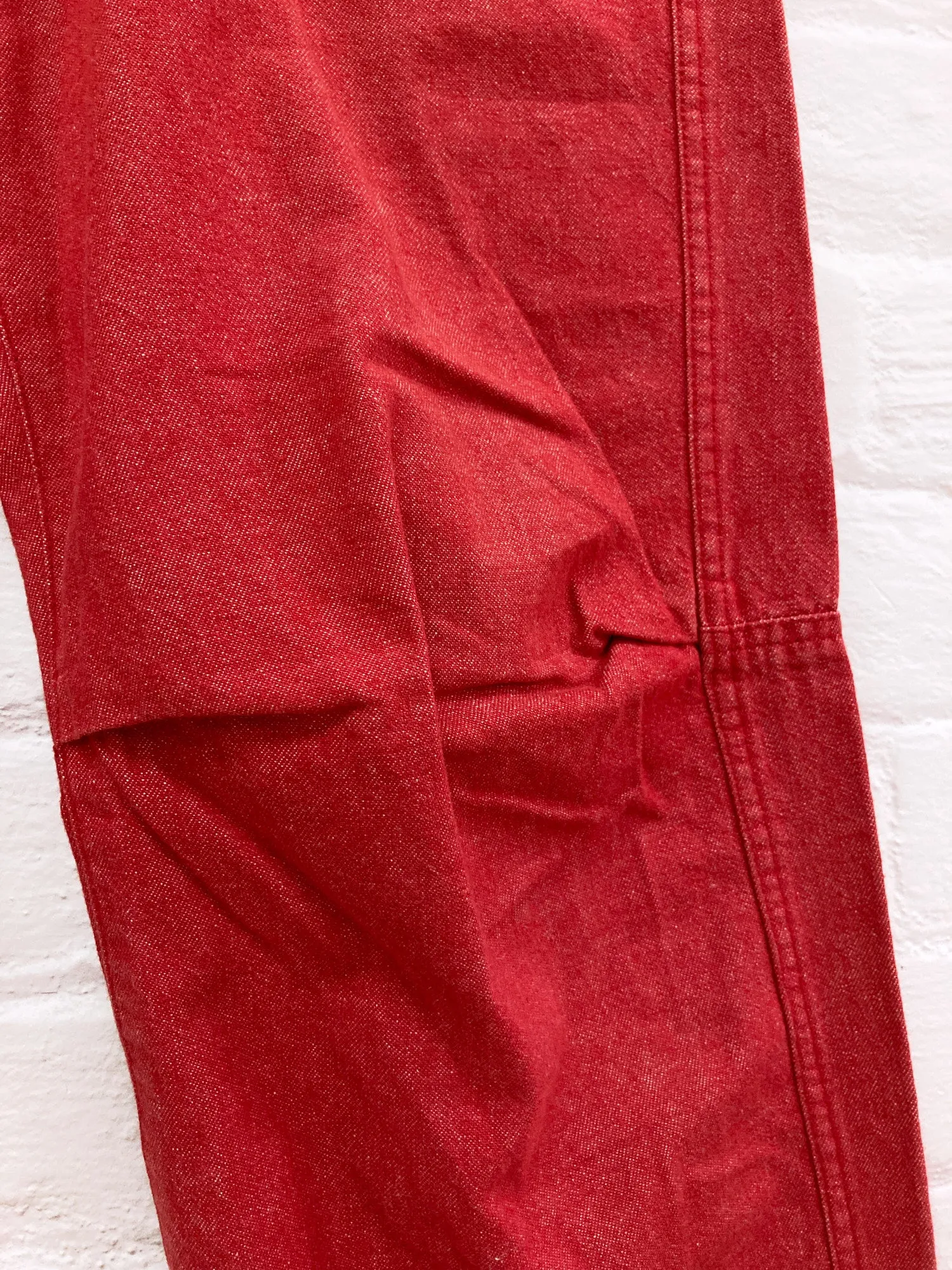 Keita Maruyama Homme red cotton denim knee tuck jeans - size M