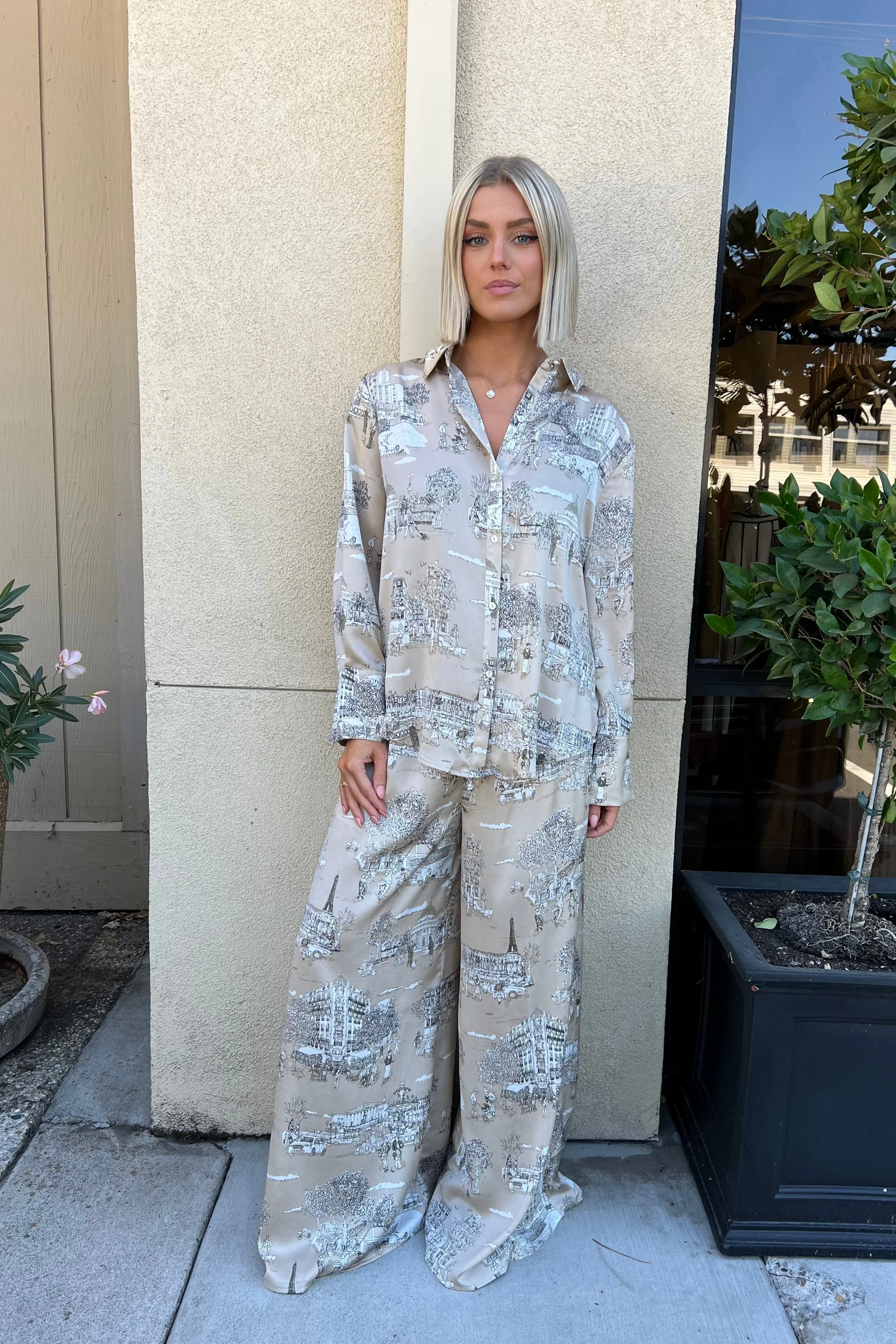 RIO CLARO BUTTON DOWN TOP