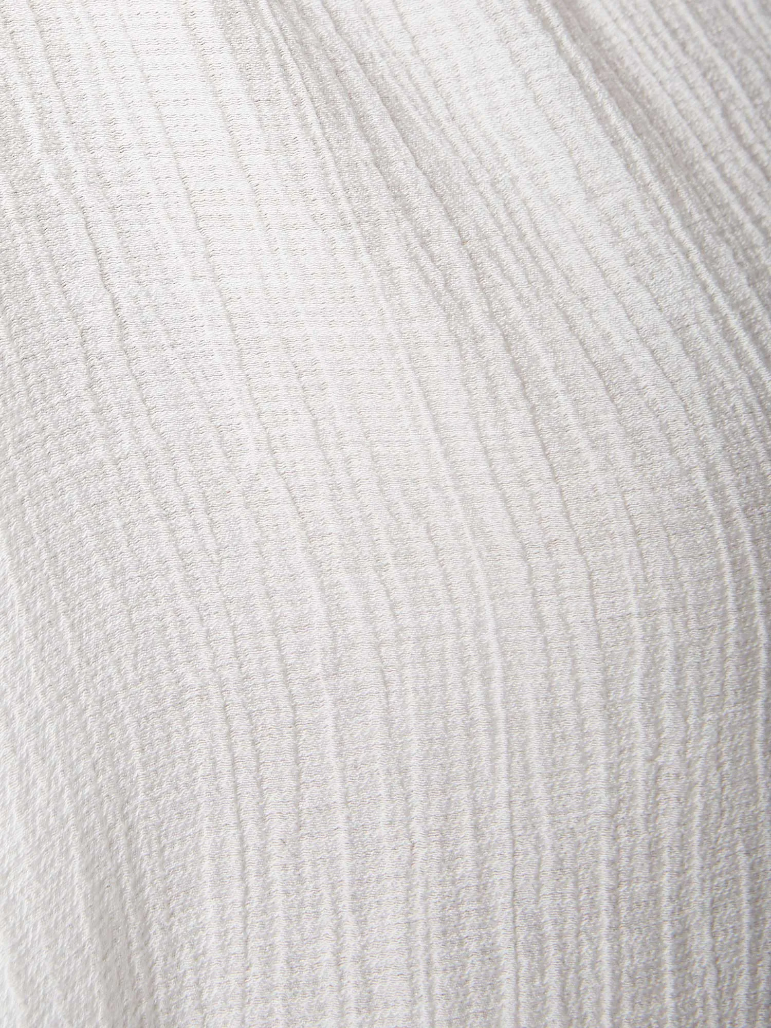 The Jaxon Shirred Popover