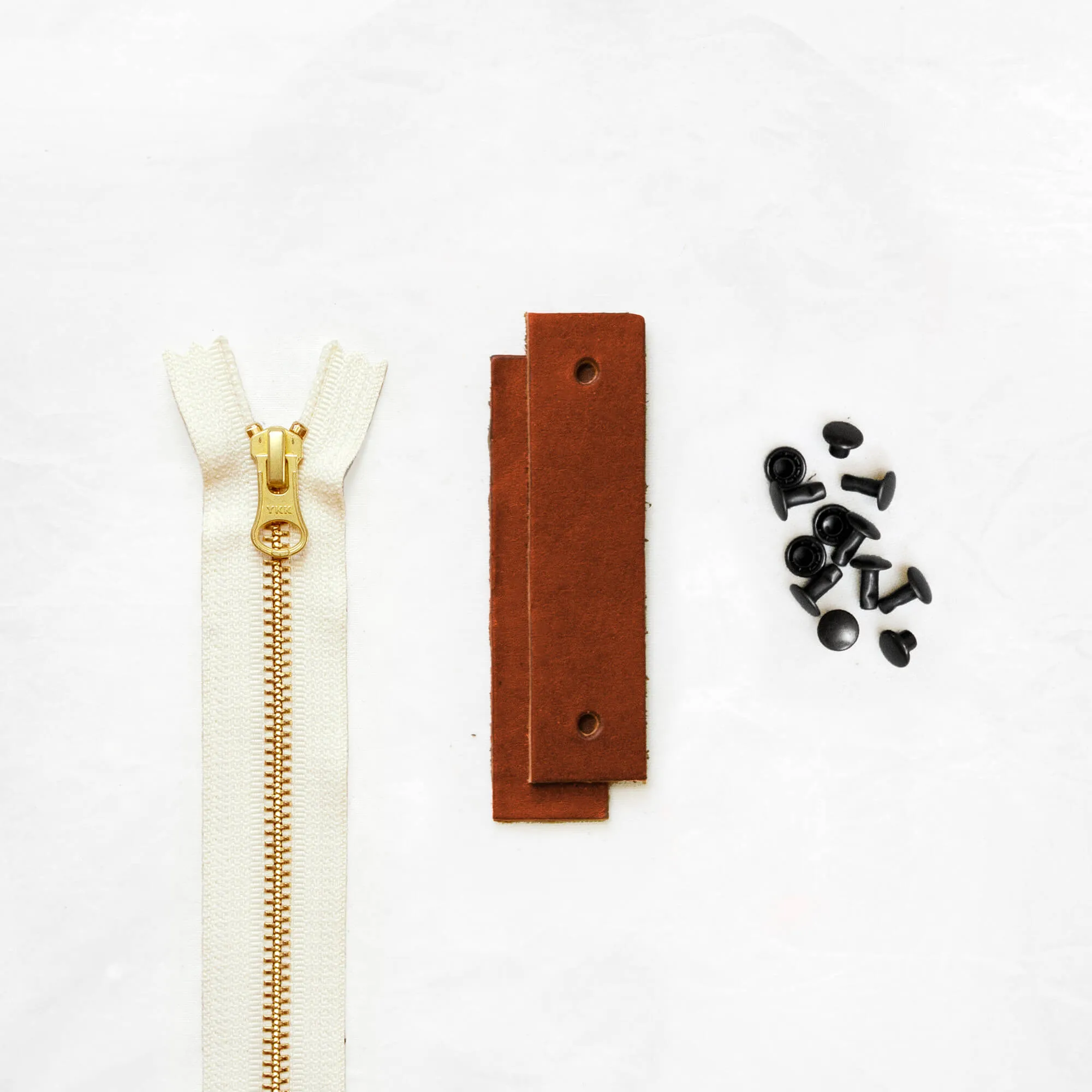 Woodland - Chestnut Leather   Hardware Kit