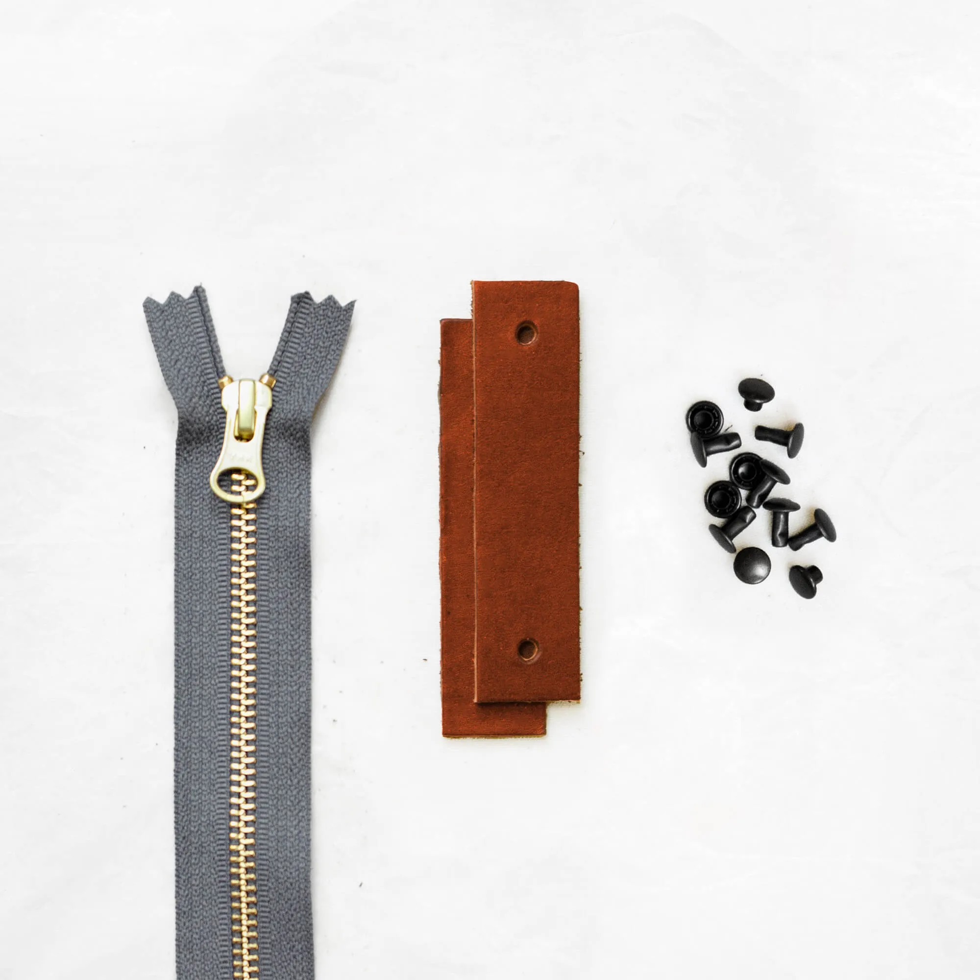 Woodland - Chestnut Leather   Hardware Kit